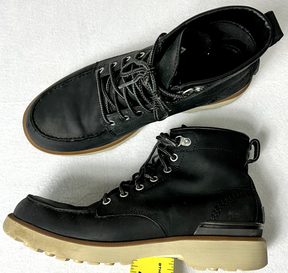 Sorel Boots Mens 9.5 Caribou Moc Black Nubuck Leather Waterproof Work Hiking